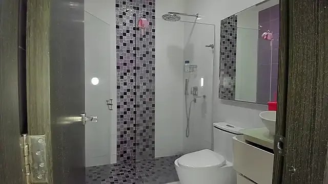 Katrina_hot1 — remove pantys and kiss