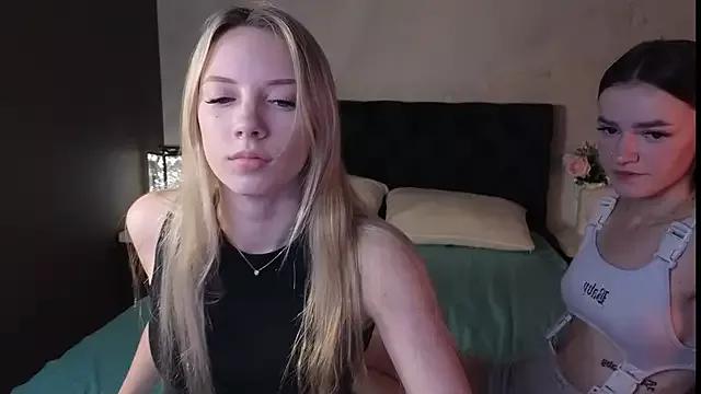 katt__y on StripChat 