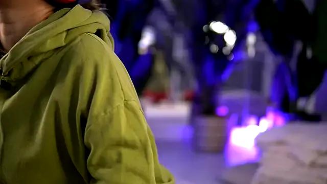 Freechat KellyMathews on StripChat