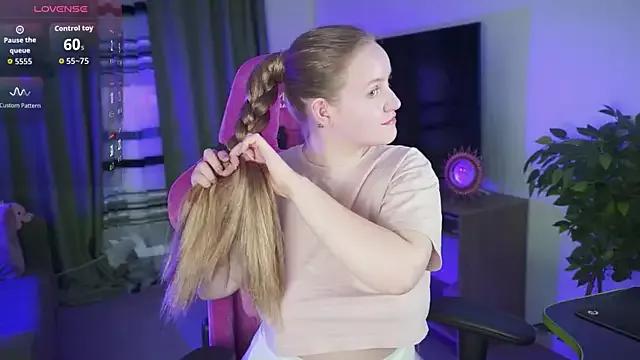 Freechat KellyPoter on StripChat