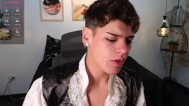 Freechat kevienmiet on StripChat