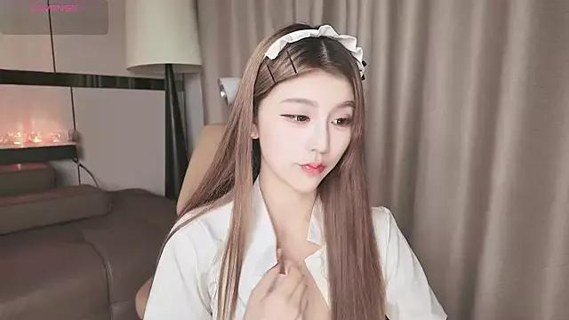 Freechat Kiki--2025 on StripChat