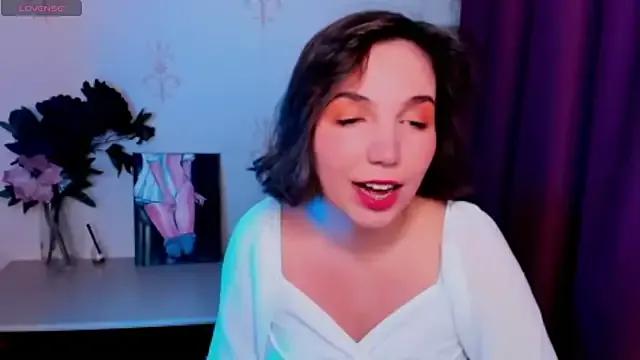 Freechat KindHazelHere_ on StripChat