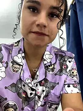 Freechat kitty_kayo on StripChat