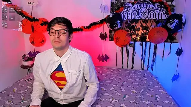 Freechat kylietimothee on StripChat