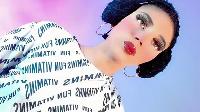 Freechat latina_sexdoll on StripChat