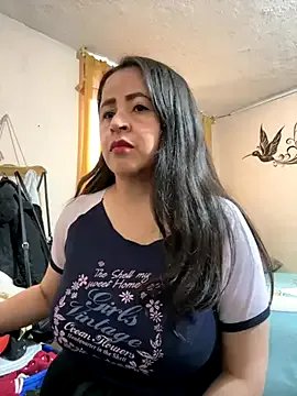 Freechat latinfemale on StripChat