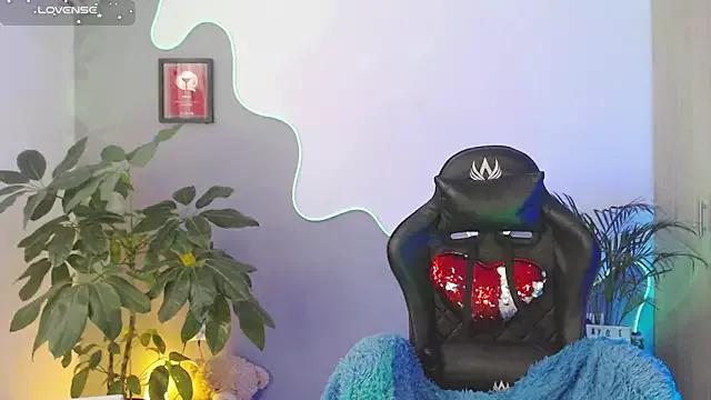 Freechat LauPolett on StripChat