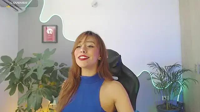 Freechat LauPolett on StripChat