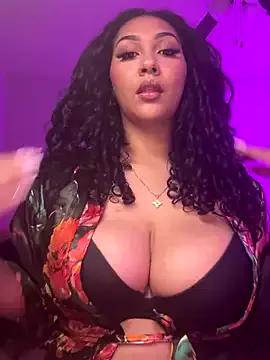 Freechat Lickplayofficial on StripChat