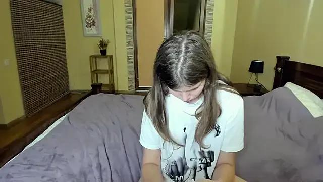 Private Lilly_Jess on StripChat