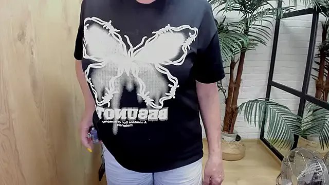 Private LindaPassionate on StripChat