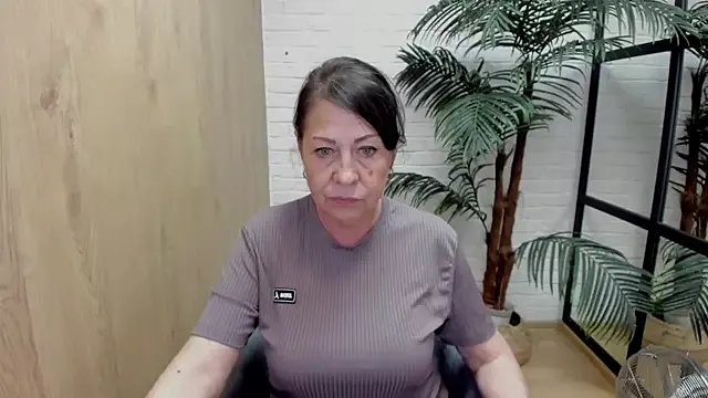 Private LindaPassionate on StripChat