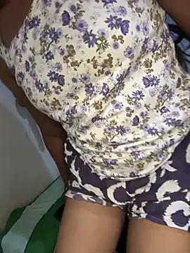 Freechat Little__Zara on StripChat