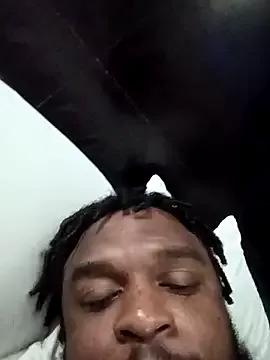 Freechat Longthickdick33 on StripChat