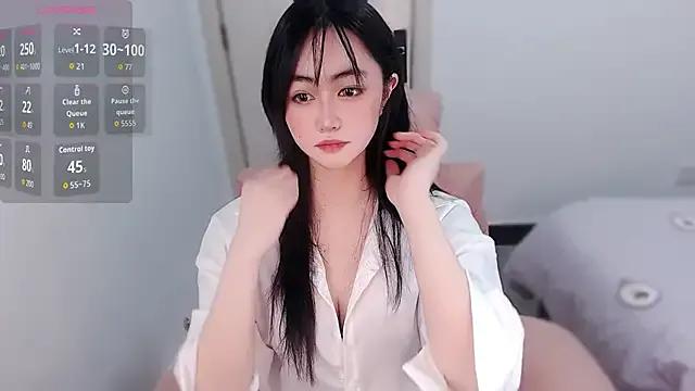 Lucky-lamb on StripChat