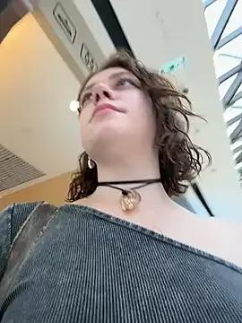 Freechat lucy-joy on StripChat