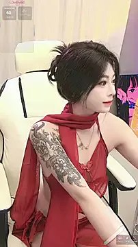 Freechat lulu5211 on StripChat