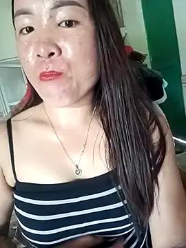 Freechat Luna-ass on StripChat