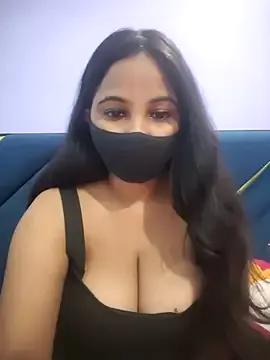 Lusty-radhika on StripChat