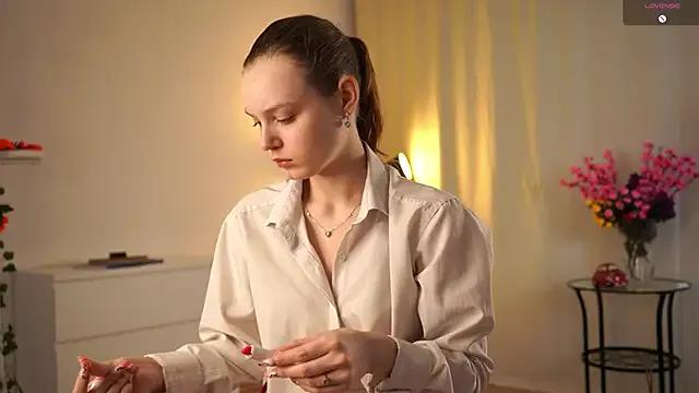 MalloryWasem — spank pussy + toy control 5 min last tip