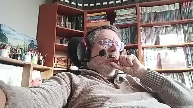 Mandra_is_a_whore on StripChat