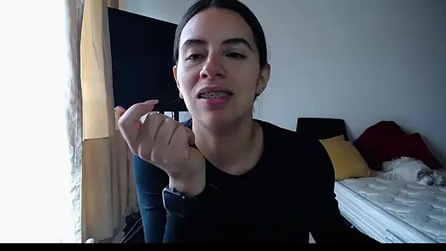 Freechat Mariam_Gomezxxx on StripChat