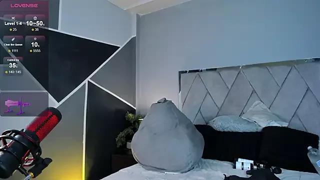 Markbrown on StripChat