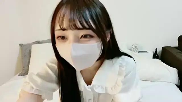 Group Mashiro-chan on StripChat