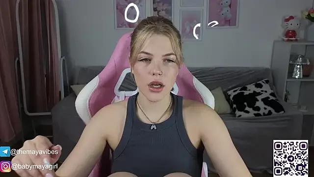 Maya_Rave on StripChat 