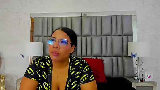 Freechat MelannyTylor on StripChat