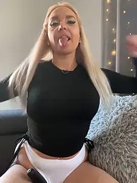 StripChat MIA-XXX is Freechat MIA-XXX — Hotel Session Welcome