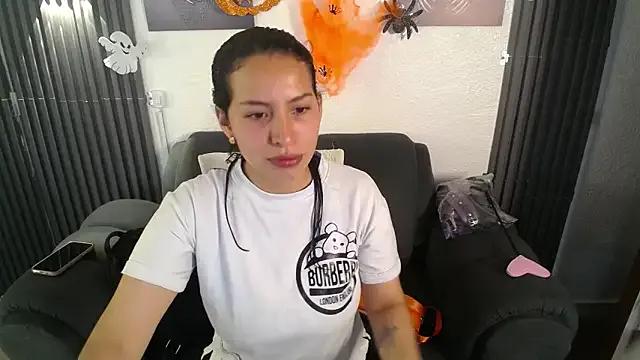 Mia_garcia28 on StripChat