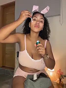 Mia_sweet80 — undress me 