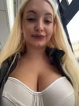 StripChat Milkyy_wway is Freechat Milkyy_wway — Show BIG boobs on public