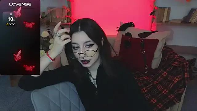 Freechat Mistress__Marcelline on StripChat