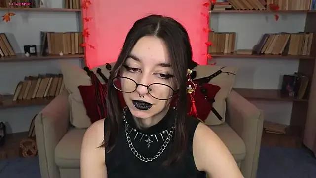 Freechat Mistress__Marcelline on StripChat