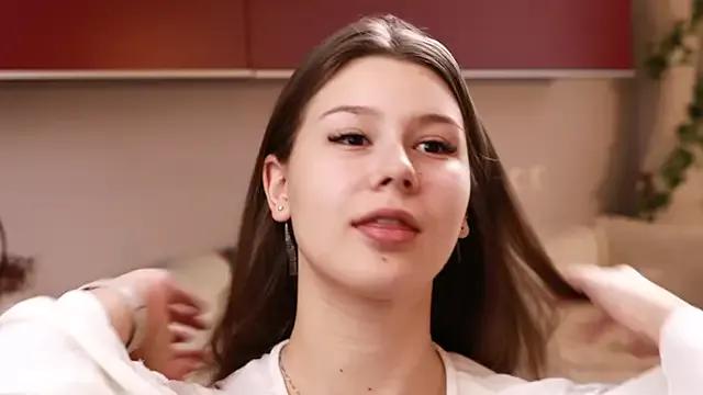 Freechat MondoNeko on StripChat