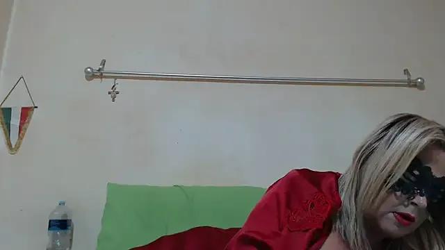 Monellaxx on StripChat