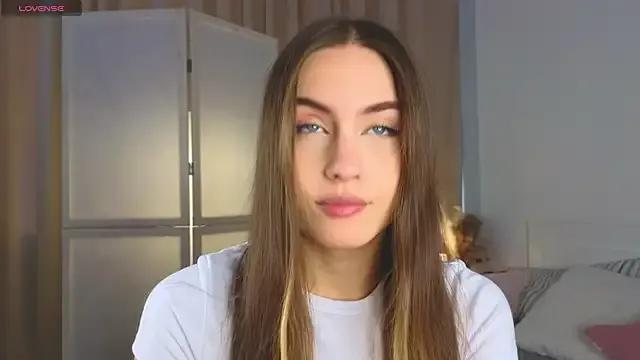 Freechat Moonlight1Sonata1 on StripChat