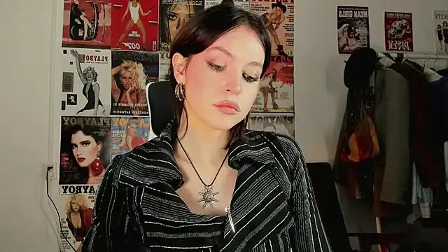 Niky__Jess on StripChat