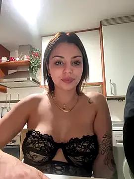 Noeliagglow — Freechat on StripChat