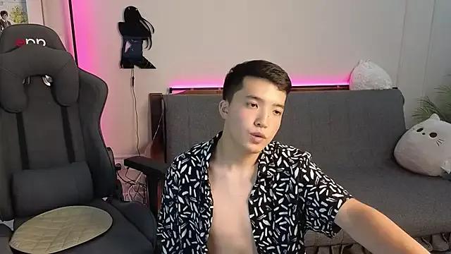 Freechat nudetension1 on StripChat