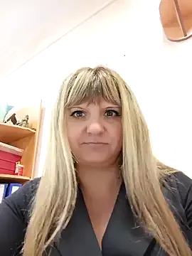 Office_Albertina on StripChat 
