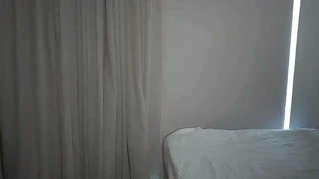 Freechat Peachxlush on StripChat