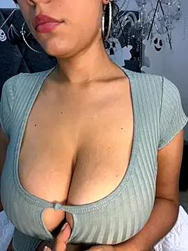 Private PilarJones_ on StripChat