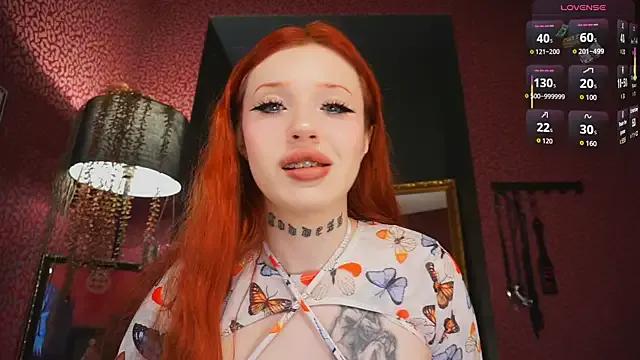 Freechat poisonivy_ on StripChat