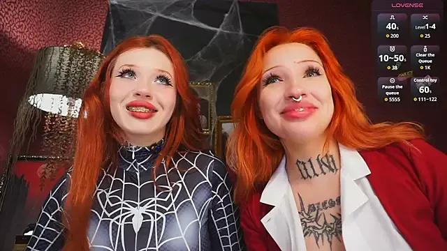 Freechat poisonivy_ on StripChat