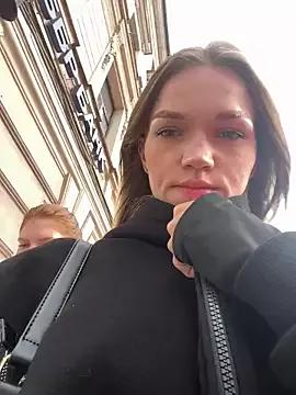 Freechat Porn_cornn on StripChat