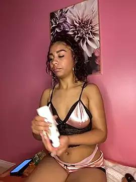 Freechat PrettyTiana_ on StripChat